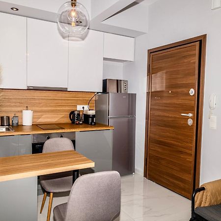 Cozy Studio In The City Center Thessaloniki Exterior photo